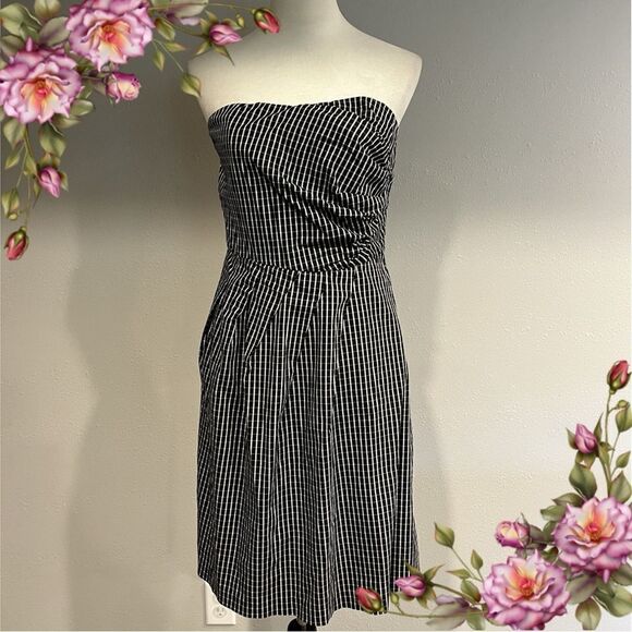 Outback Red strapless knee length dress size 10 - Picture 1 of 15